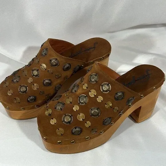 FREE PEOPLE CLAUDIA CLOGS NEW BROWN LEATHER